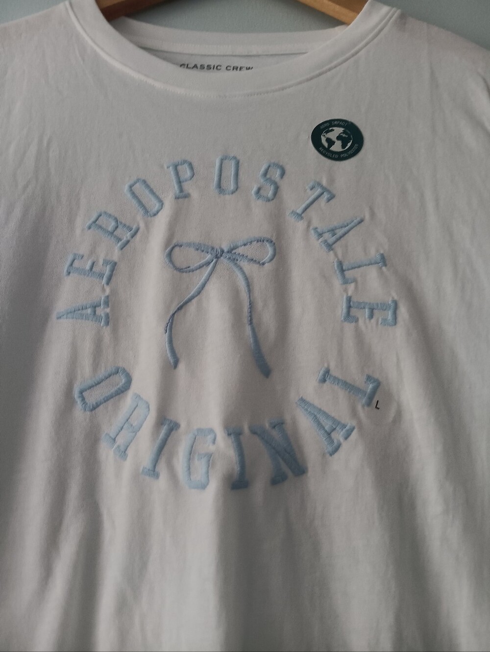 NWT Aeropostale Bow Circle Graphic Tee White Large Cotton Blend - Picture 4 of 7
